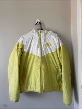Nike White and Pale Green Hooded Windbreaker Jacket